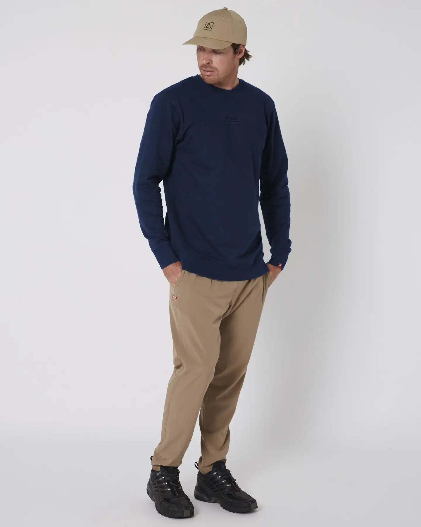 Follow Couch Crew - Navy Font