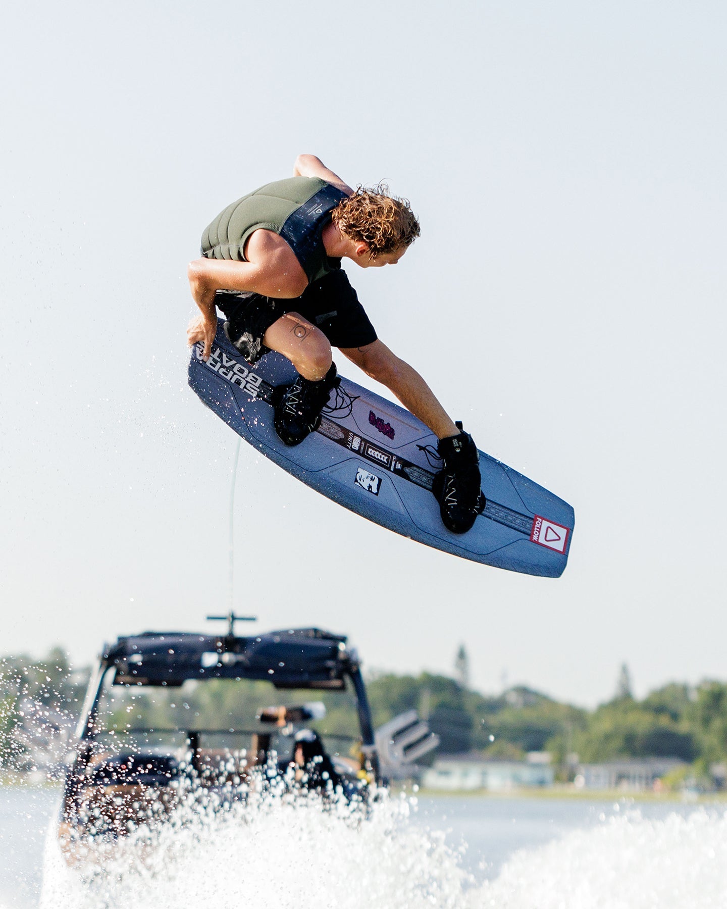 Follow Affiliate Mens Impact Vest - Olive Lifestyle 3