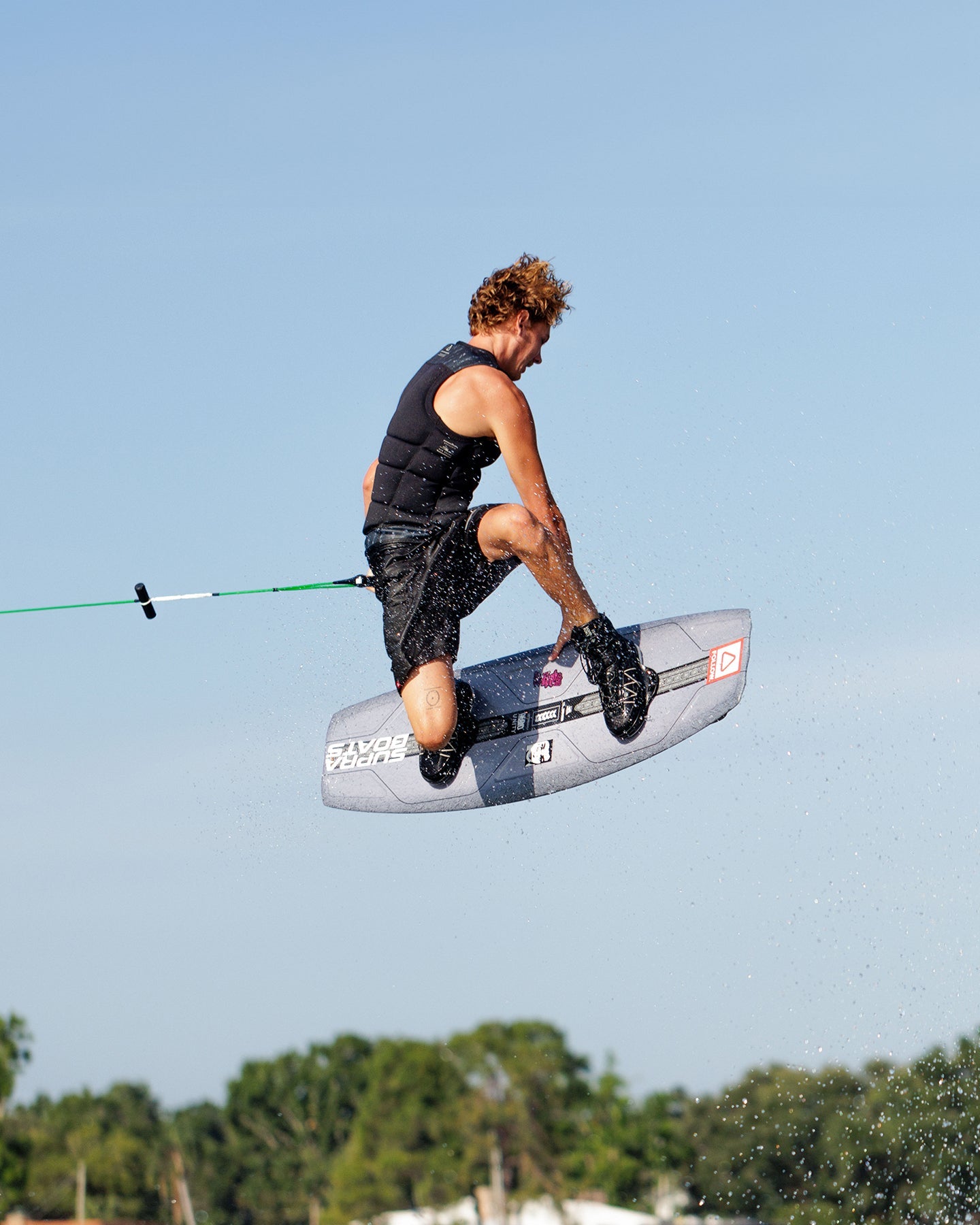 Follow Affiliate Mens Impact Vest - Black/Black Lifestyle 5