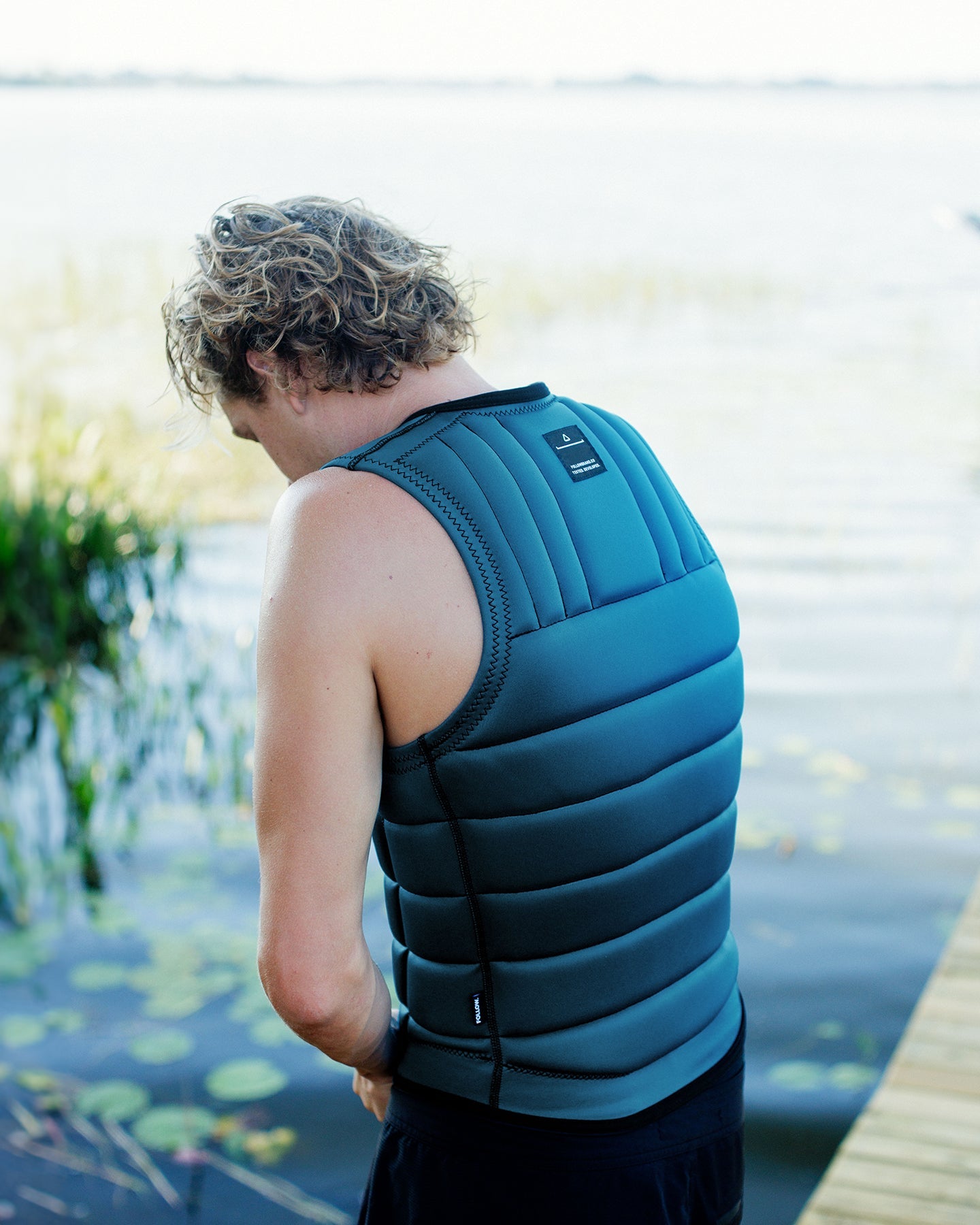 Follow Total Impact Vest - Blue Lifestyle 3