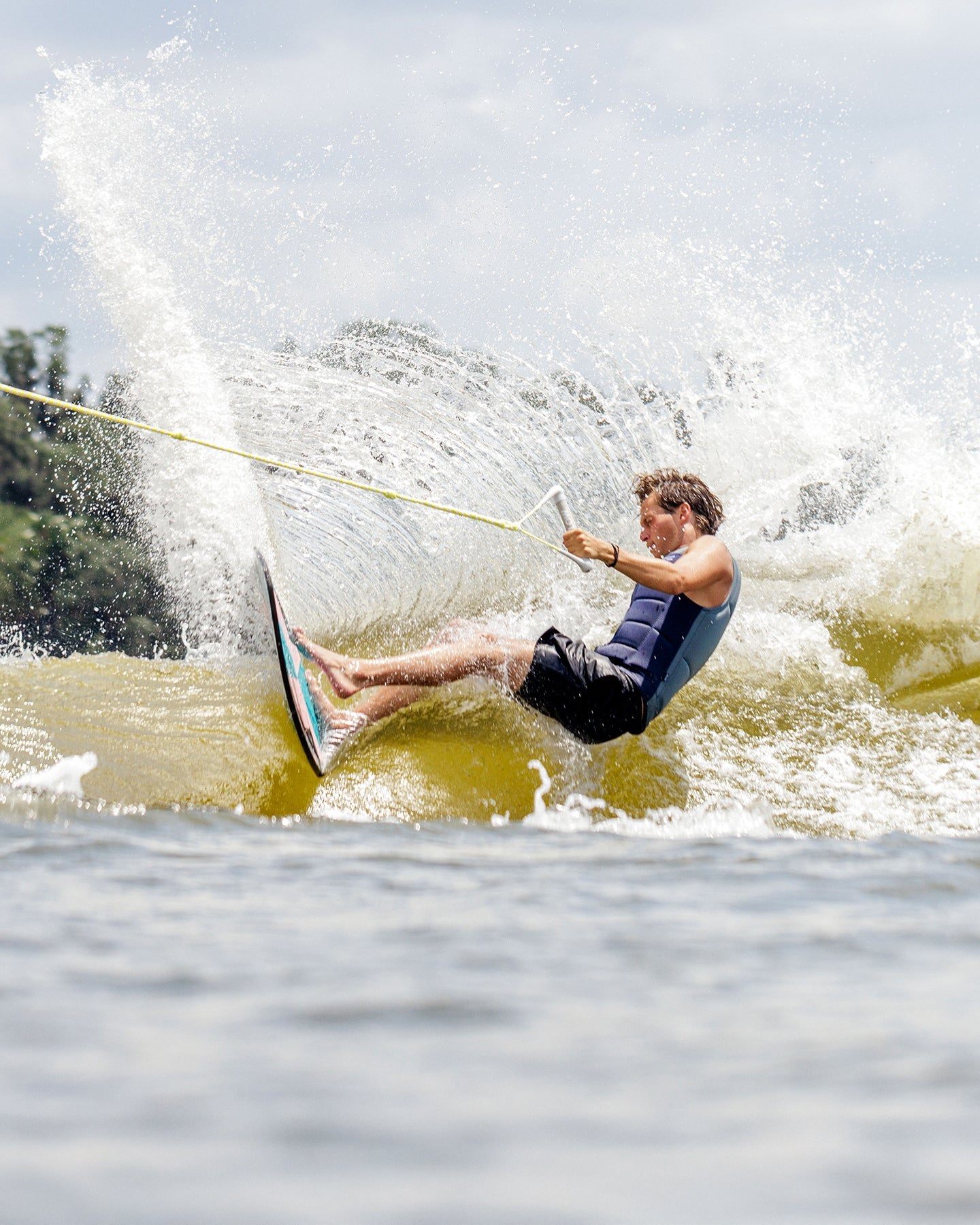 Follow Section Mens Impact Vest - Navy/Grey Lifestyle 5