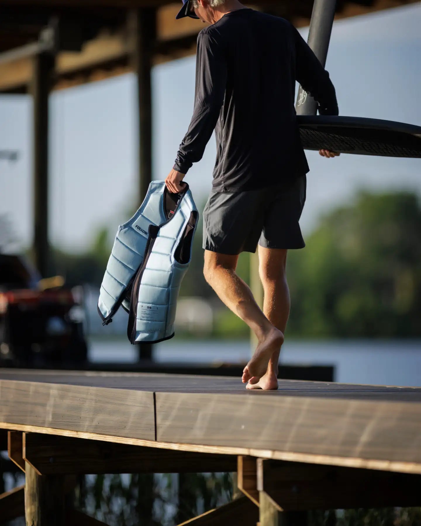 Follow P1 Traction Impact Vest - Ocean lifestyle 5
