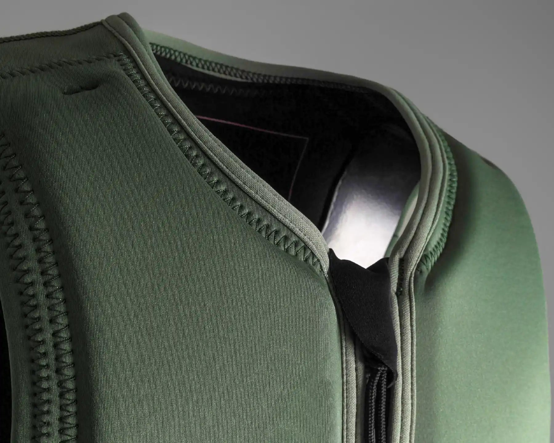 Follow Vid Impact Vest - Forest Green Aquaguard Zipper