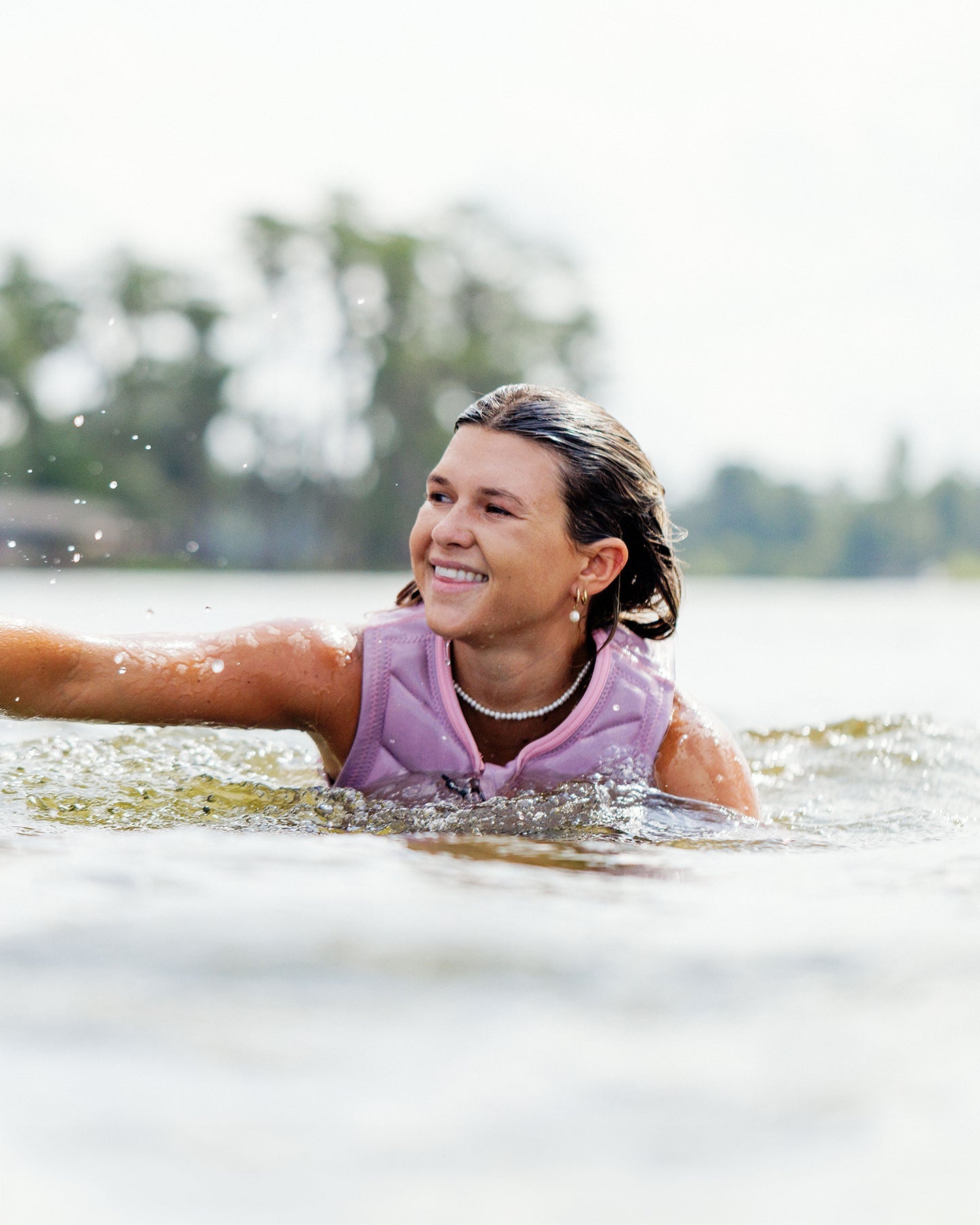 Follow Memphis Womens Impact Vest - Pink Lifestyle 6