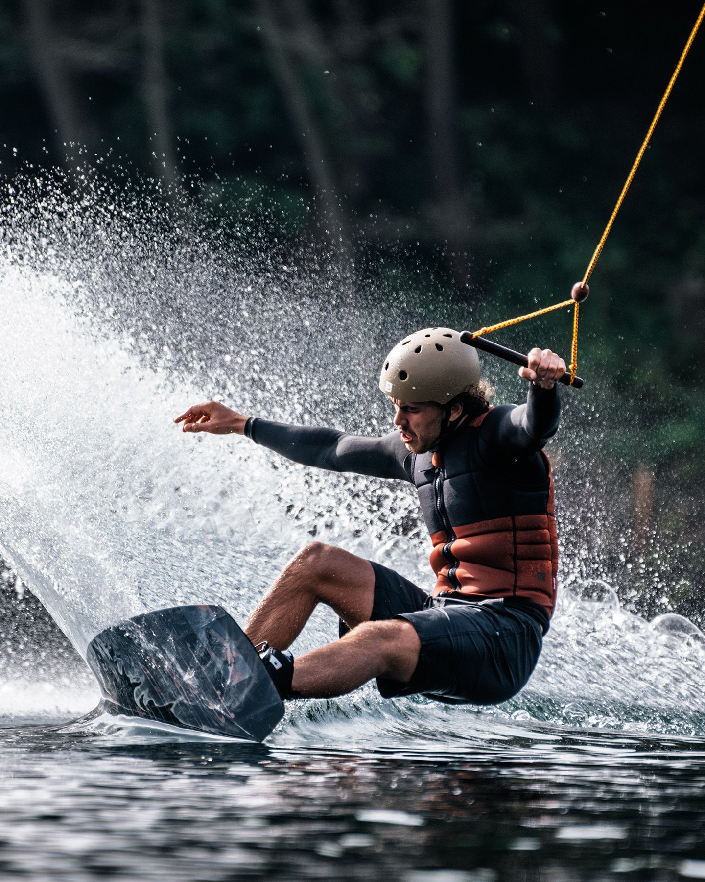 Follow Gratis Mens Impact Vest - Rust Lifestyle 8