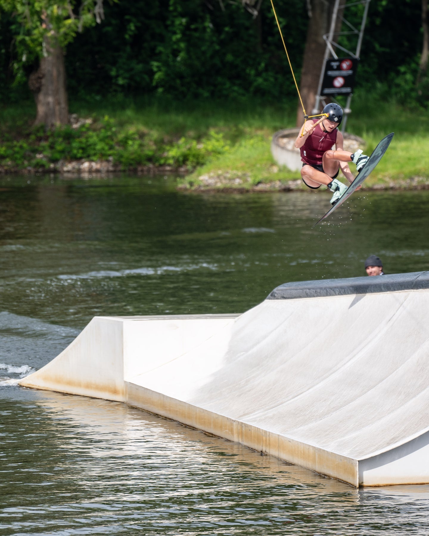 Follow Finesse Impact Vest - Maroon Lifestyle 5