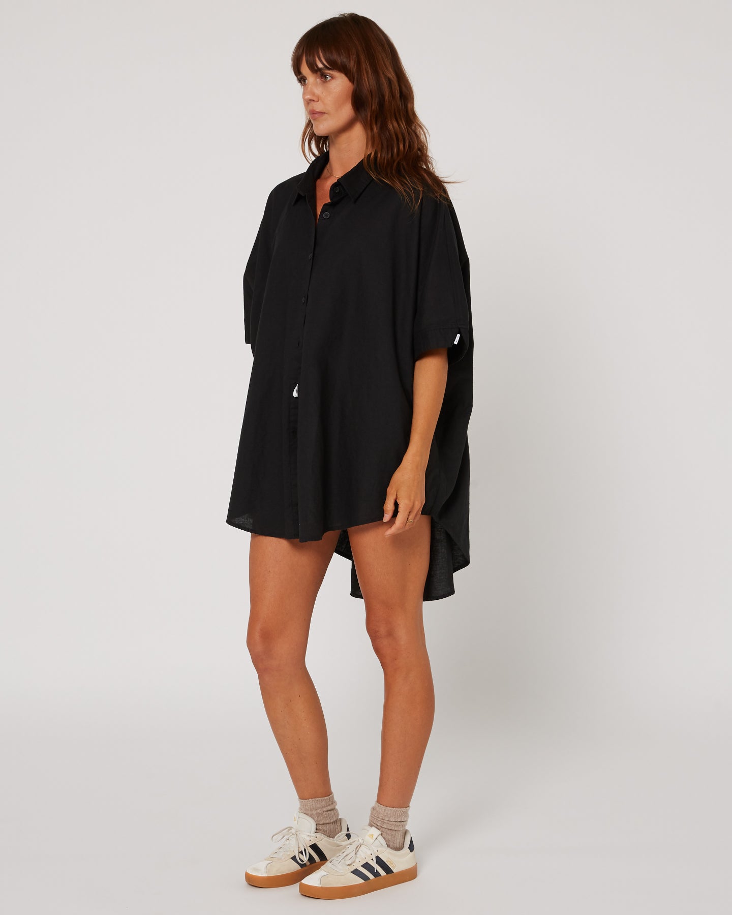 Follow Isla Linen Shirt - Black, on water